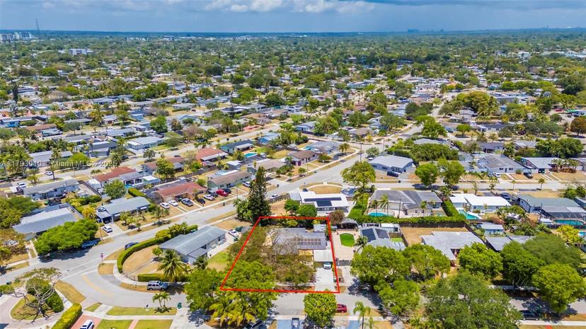 Picture of 9341 Marine Dr, Cutler Bay FL 33189