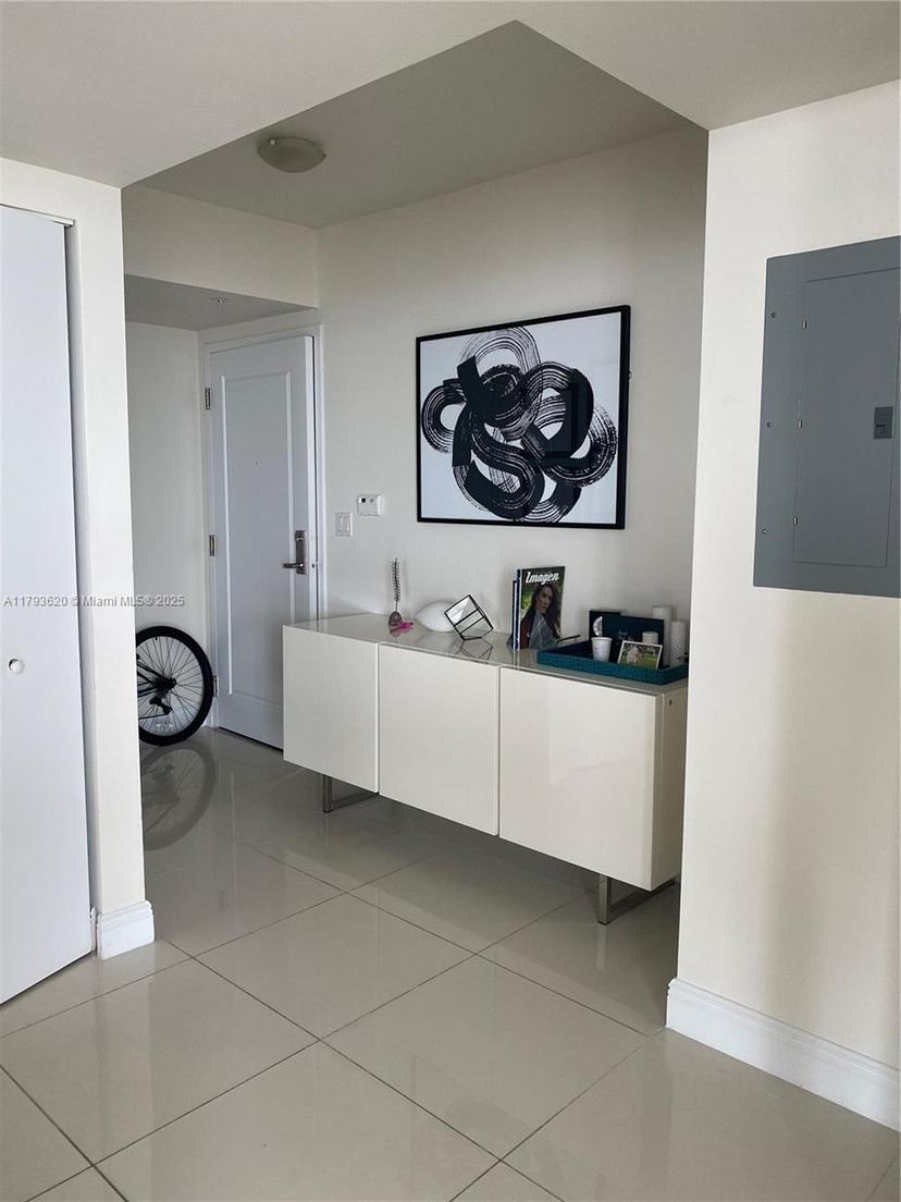 Picture of 1871 NW S River Dr # 903, Miami FL 33125