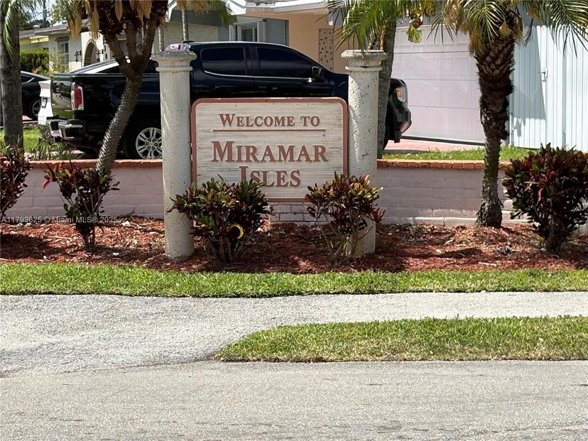 Picture of 6612 Dahlia Dr, Miramar FL 33023