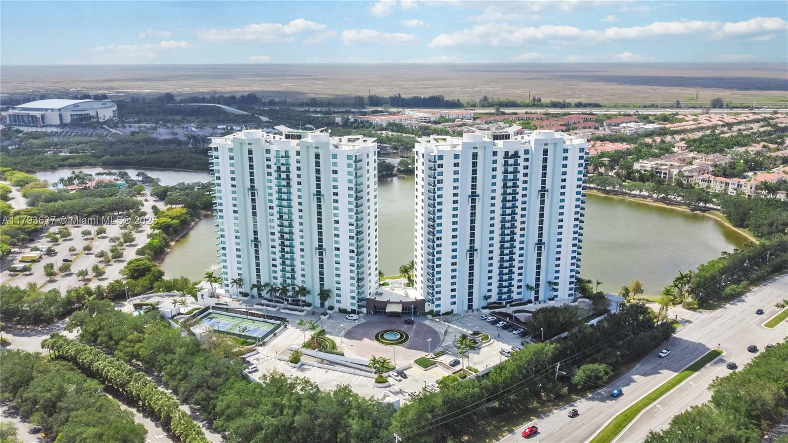 Picture of 2641 N Flamingo Rd # 307N, Sunrise, FL 33323