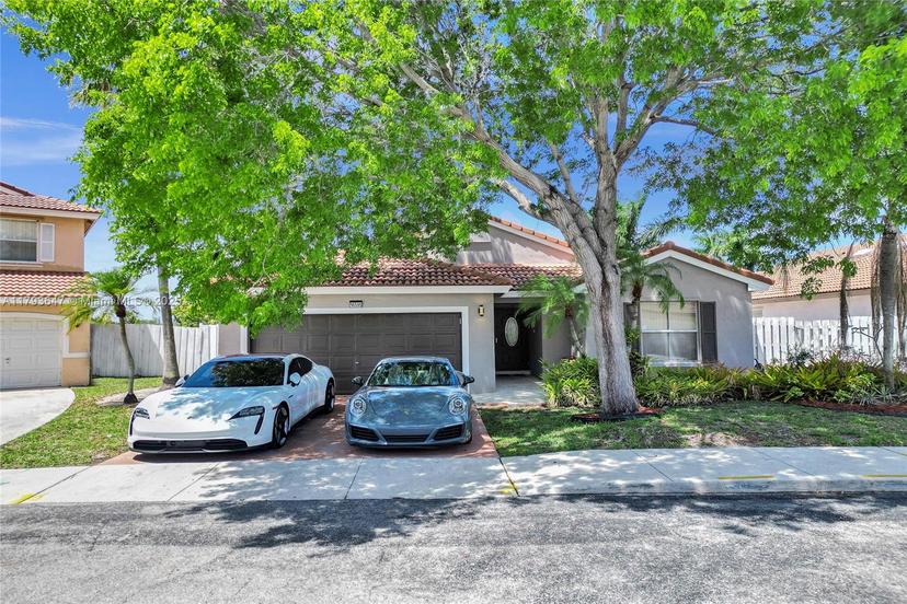 Picture of 16595 NW 10Th St., Pembroke Pines FL 33028