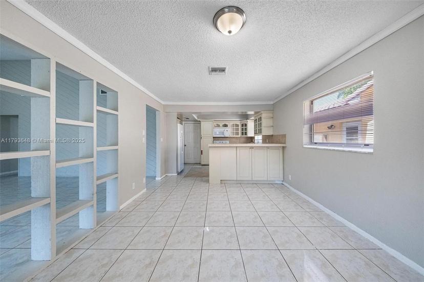 Picture of 9330 NW 39Th St, Sunrise FL 33351