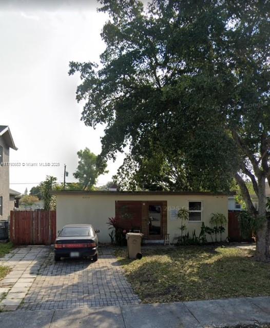 Picture of 4230 SW 57Th Ave, Davie FL 33314
