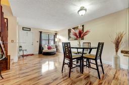 Picture of 9829 Riverside Dr # 6, Coral Springs, FL 33071