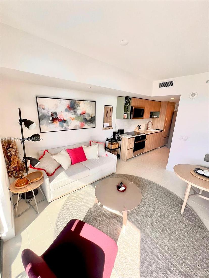 Picture of 601 NE 1St Ave # 2508, Miami FL 33132