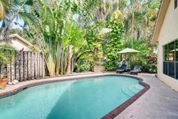 Picture of 11675 Berry Dr, Cooper City, FL 33026
