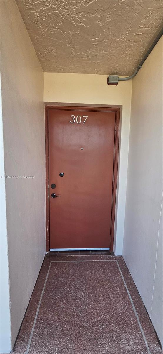 Picture of 10207 Sunrise Lakes Blvd # 307, Sunrise FL 33322
