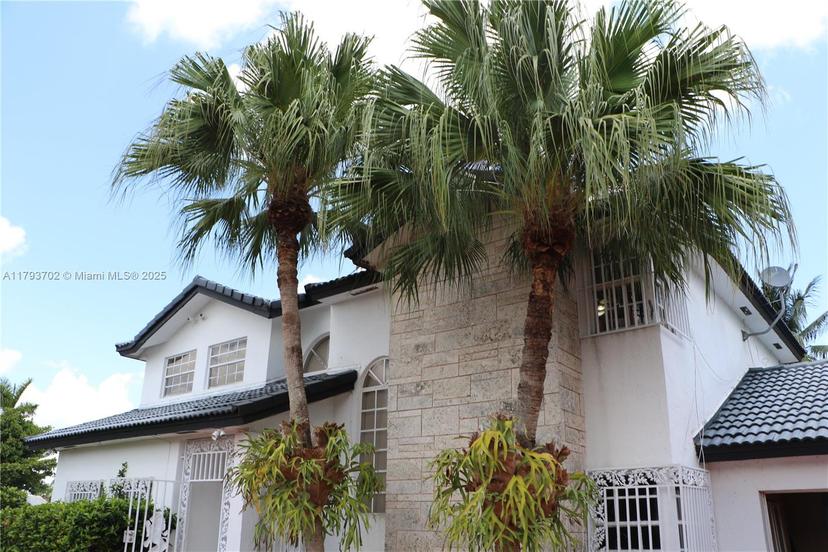 Picture of 2921 SW 141St Ct, Miami FL 33175