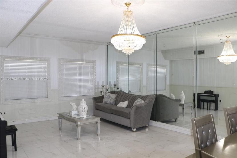 Picture of 2921 SW 141St Ct, Miami FL 33175