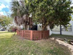 Picture of 460 W Park Dr # 103, Miami, FL 33172