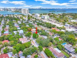 Picture of 876 NE 81St St, Miami, FL 33138