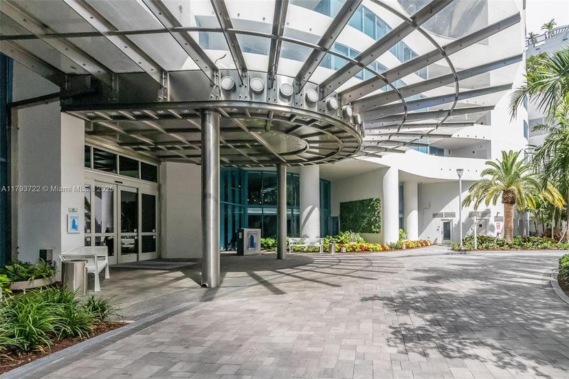 Picture of 333 Las Olas Way # 2401, Fort Lauderdale FL 33301