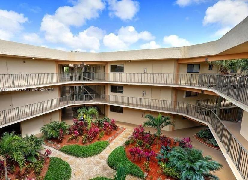 Picture of 8005 SW 107 Av # 118, Miami FL 33173
