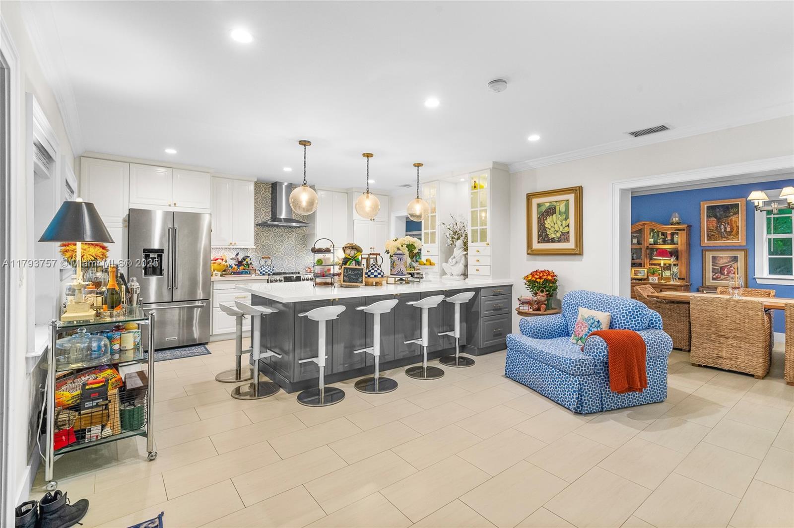 Picture of 13101 SW 82Nd Ave, Pinecrest, FL 33156