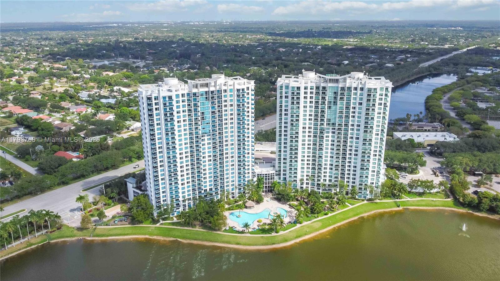 Picture of 2681 N Flamingo Rd # 1808S, Sunrise, FL 33323