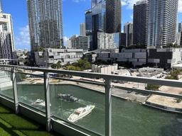 Picture of 92 SW 3Rd St # 1105, Miami, FL 33130