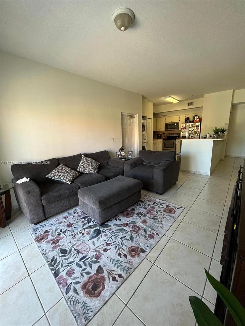 Picture of 7270 NW 114Th Ave # 9, Doral FL 33178