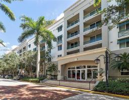 Picture of 510 NW 84Th Ave # 121, Plantation, FL 33324