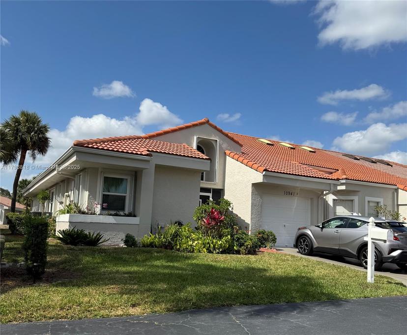 Picture of 10941 Lakemore Ln # A, Boca Raton FL 33498