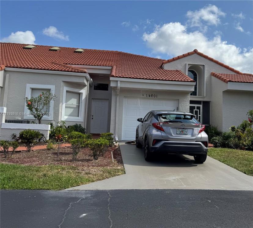Picture of 10941 Lakemore Ln # A, Boca Raton FL 33498