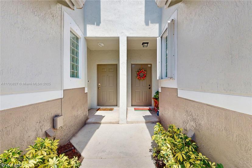 Picture of 3626 San Simeon Cir, Weston FL 33331