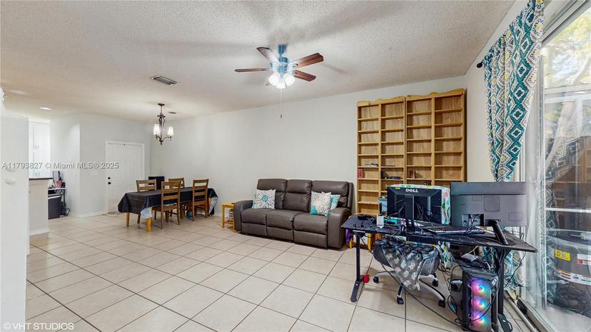 Picture of 3626 San Simeon Cir, Weston FL 33331