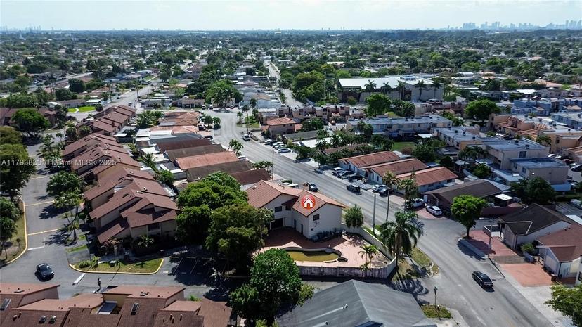 Picture of 839 W 39Th Pl, Hialeah FL 33012