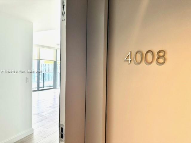 Picture of 55 SW 9Th St # 4008, Miami FL 33130