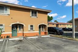 Picture of 7975 NW 8Th St # 44F, Miami, FL 33126