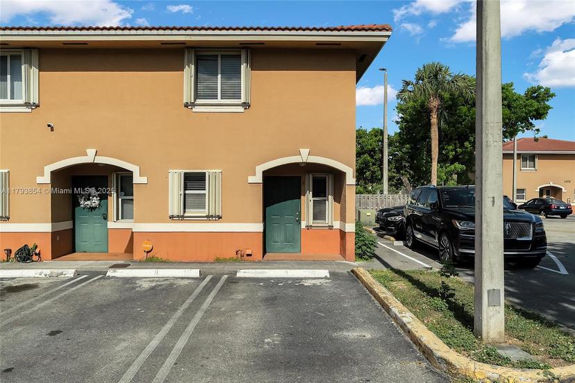 Picture of 7975 NW 8Th St # 44F, Miami FL 33126