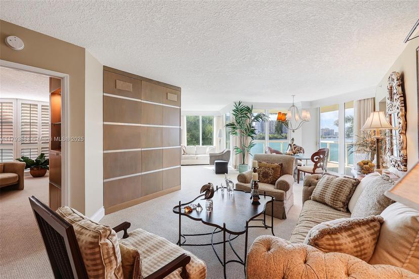 Picture of 3370 Hidden Bay Dr # 313, Aventura FL 33180