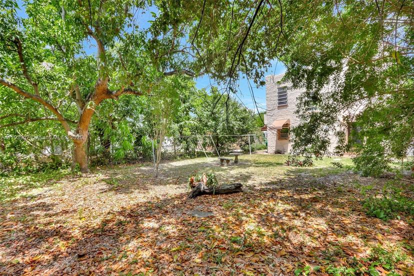Picture of 1062 NW 41St St, Miami FL 33127