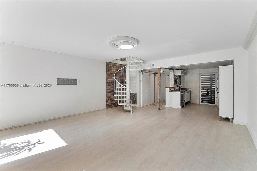 Picture of 517 NE 38Th St # 9, Miami FL 33137