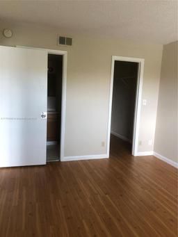 Picture of 9044 NW 28Th Dr # 202, Coral Springs, FL 33065