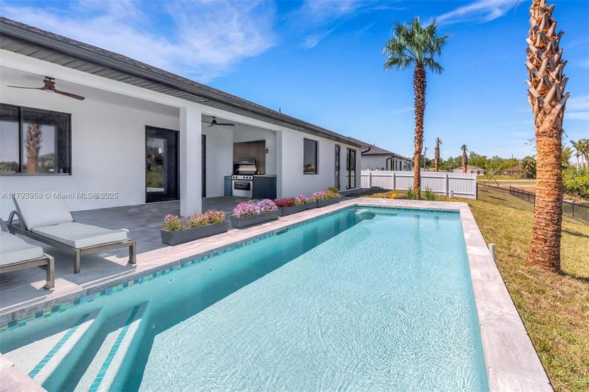 Picture of 1316 NE 33Rd St, Cape Coral FL 33909