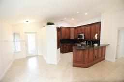 Picture of 1583 Presidio Dr, Weston, FL 33327