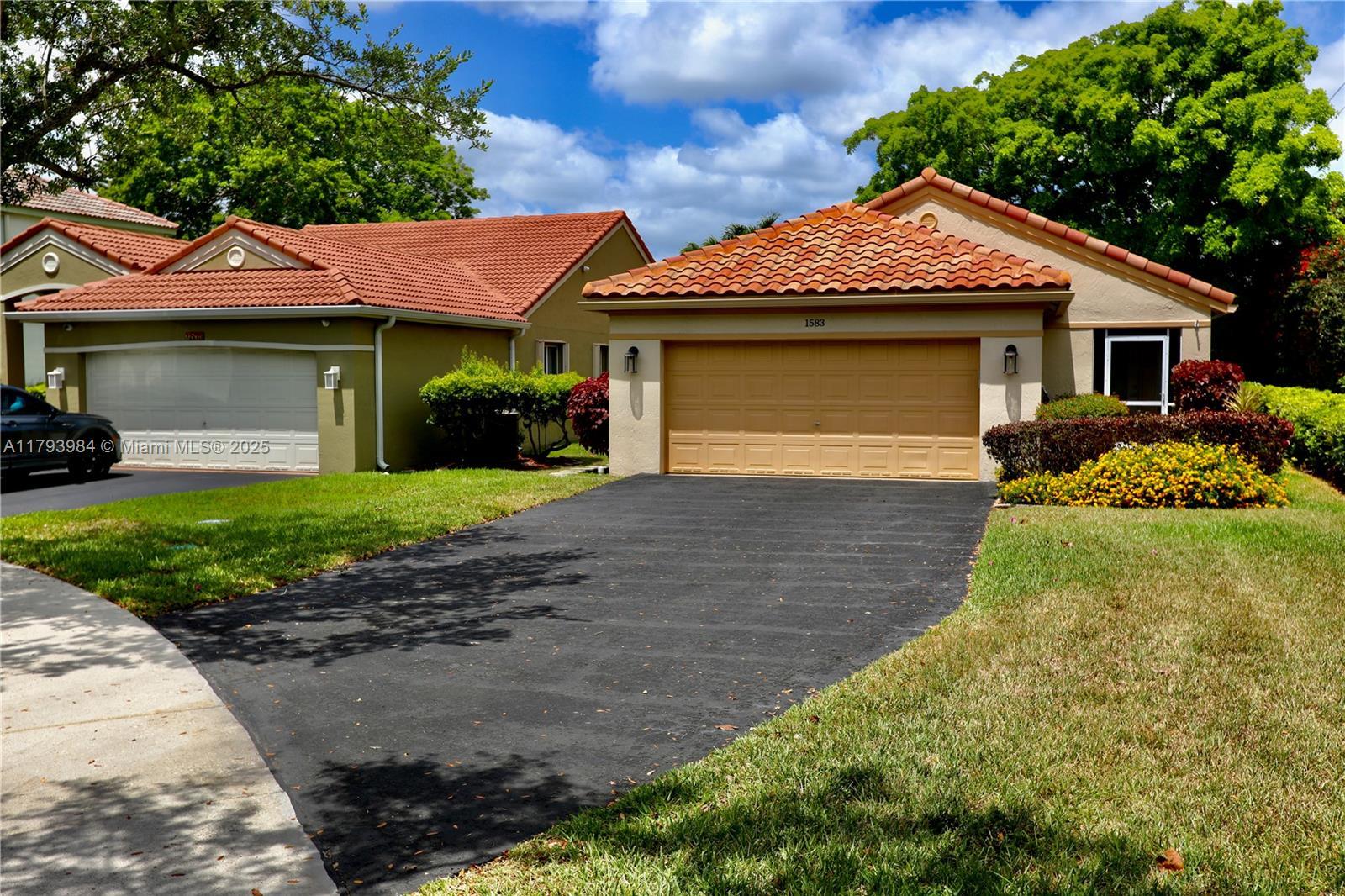 Picture of 1583 Presidio Dr, Weston, FL 33327