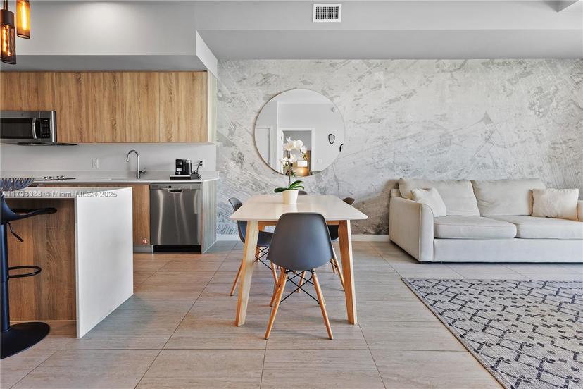 Picture of 3900 Biscayne Blvd # 813, Miami FL 33137