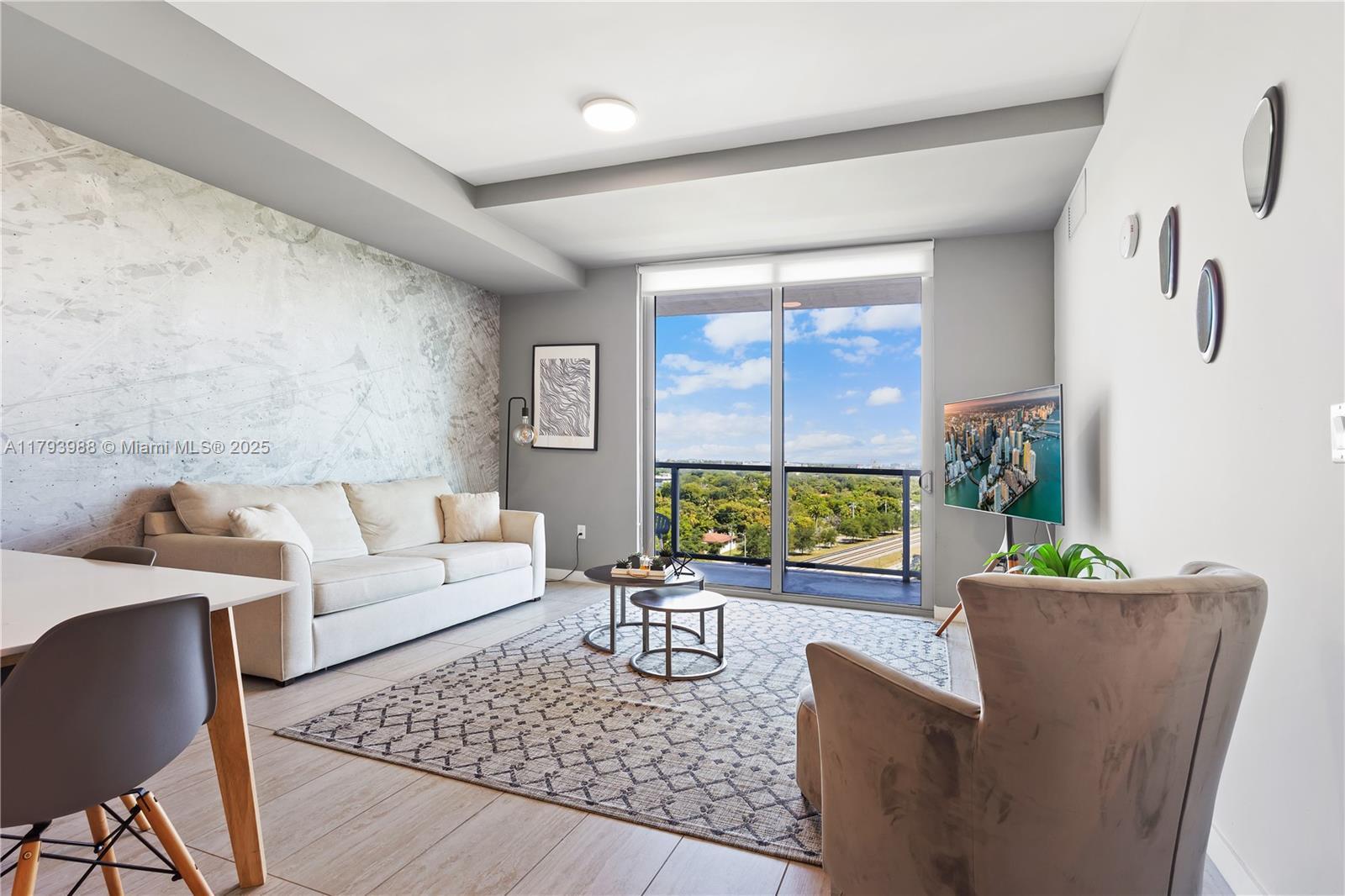 Picture of 3900 Biscayne Blvd # 813, Miami, FL 33137