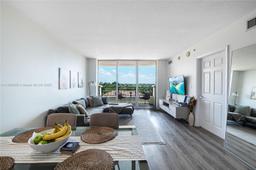 Picture of 3232 Coral Way # 507, Miami, FL 33145