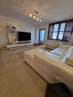 Picture of 9225 Collins Ave # 1409, Surfside, FL 33154