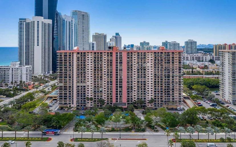 Picture of 210 174Th St # 2017, Sunny Isles Beach FL 33160