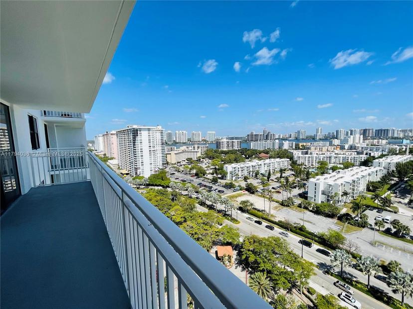 Picture of 210 174Th St # 2017, Sunny Isles Beach FL 33160