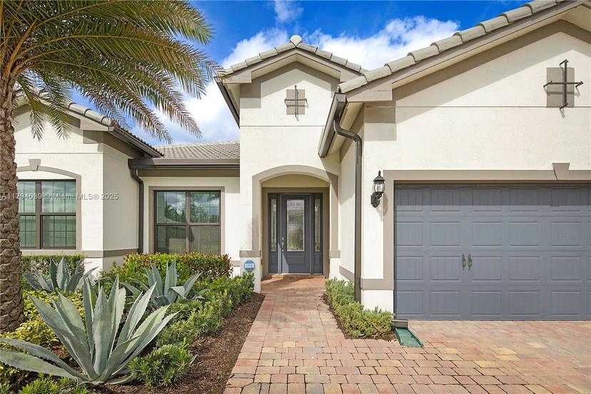 Picture of 9117 Balsamo Dr, Palm Beach Gardens FL 33412