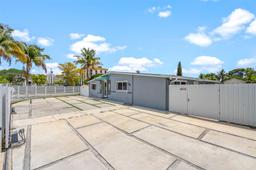 Picture of 280 NW 184Th Ter, Miami Gardens, FL 33169