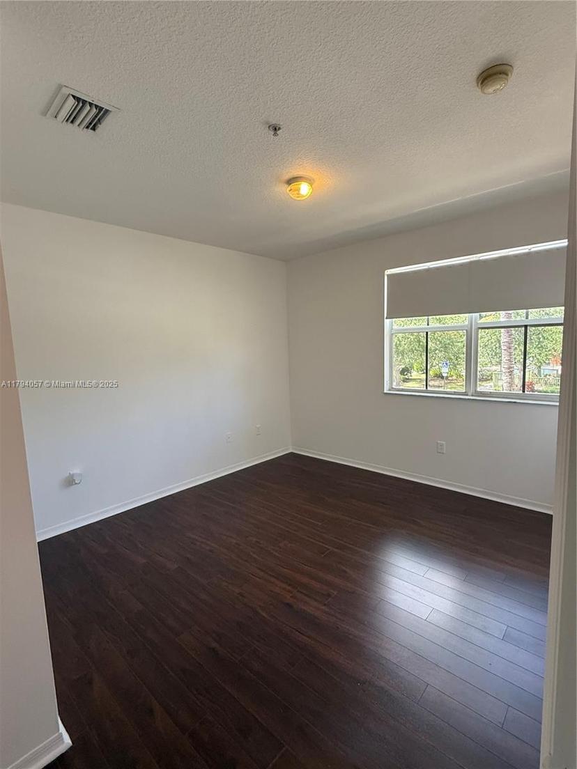 Picture of 906 SW 143Rd Ave, Pembroke Pines FL 33027
