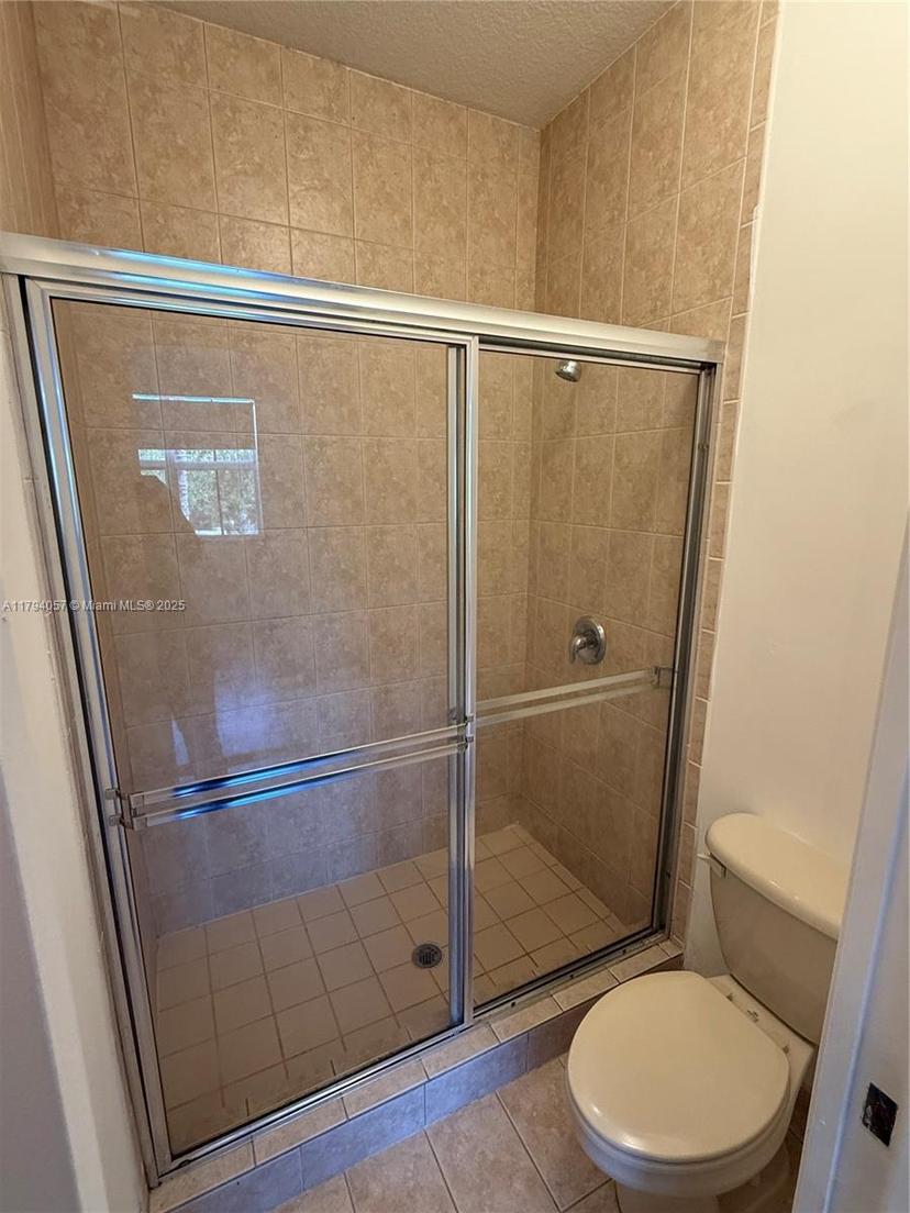 Picture of 906 SW 143Rd Ave, Pembroke Pines FL 33027