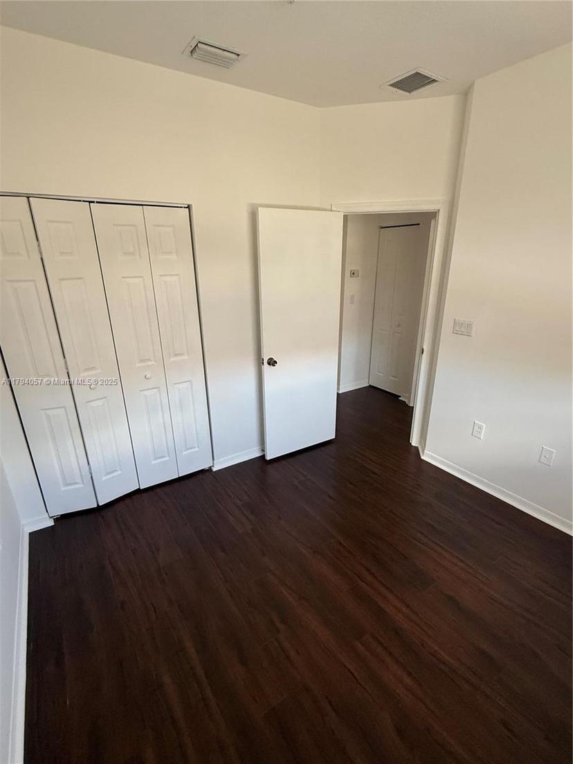 Picture of 906 SW 143Rd Ave, Pembroke Pines FL 33027
