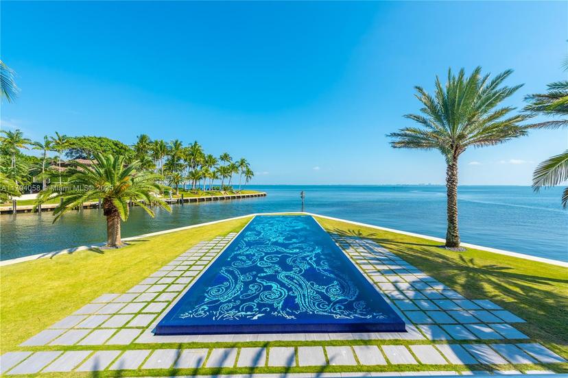 Picture of 41 Arvida Pkwy, Coral Gables FL 33156