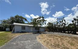 Picture of 660 SW 14Th Pl, Deerfield Beach, FL 33441